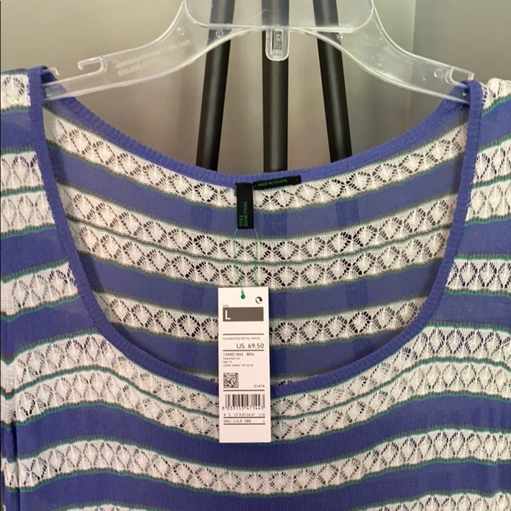Benetton Top - Picture 2 of 3